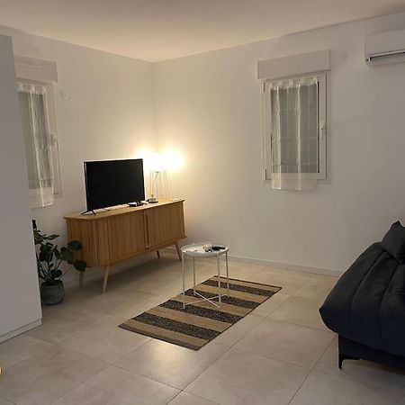 Charmant Studio / Centre Ville Niort Ngoại thất bức ảnh