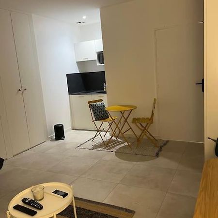 Charmant Studio / Centre Ville Niort Ngoại thất bức ảnh