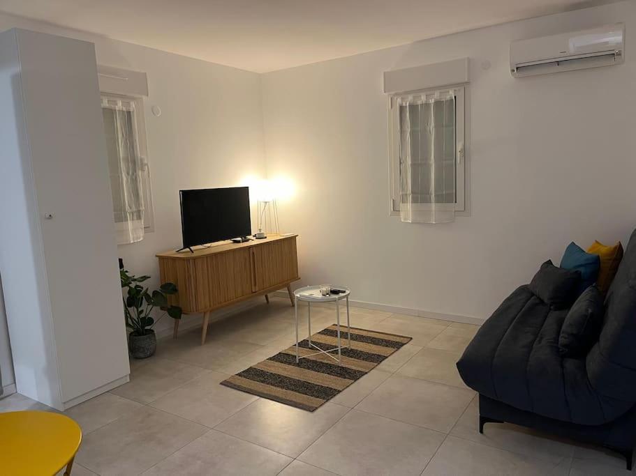 Charmant Studio / Centre Ville Niort Ngoại thất bức ảnh
